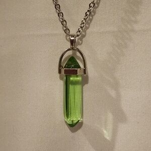 Clear Green Crystal Shaped Pendant Necklace